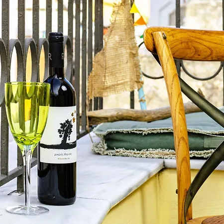 Semesterbostad Chanialiving Venetian Luxury House-near Plaza Parking Chania (Crete)