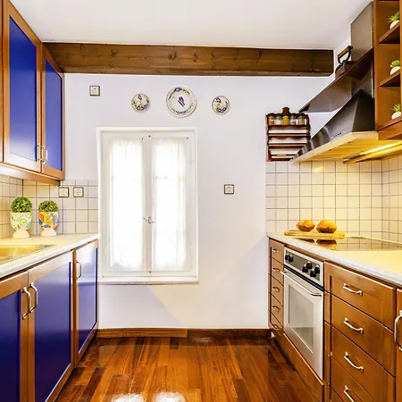 Chanialiving Venetian Luxury House-near Plaza Parking La Canea