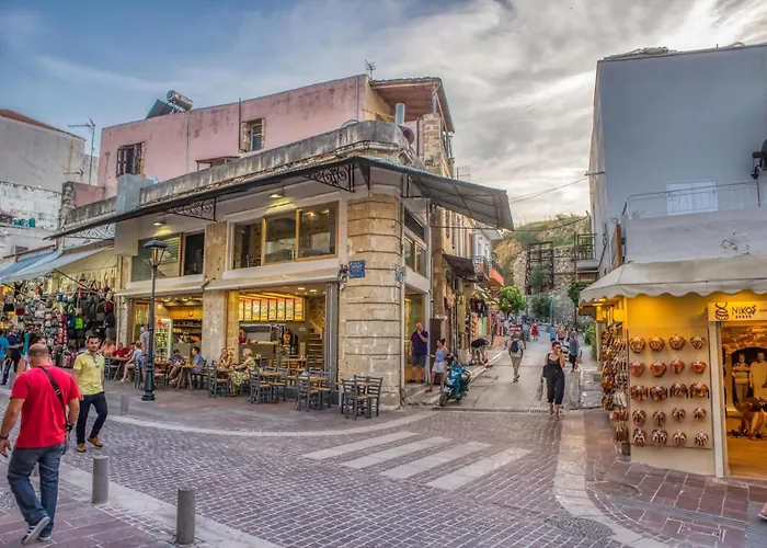 Chanialiving Venetian Luxury House-near Plaza Parking Σπίτι διακοπών