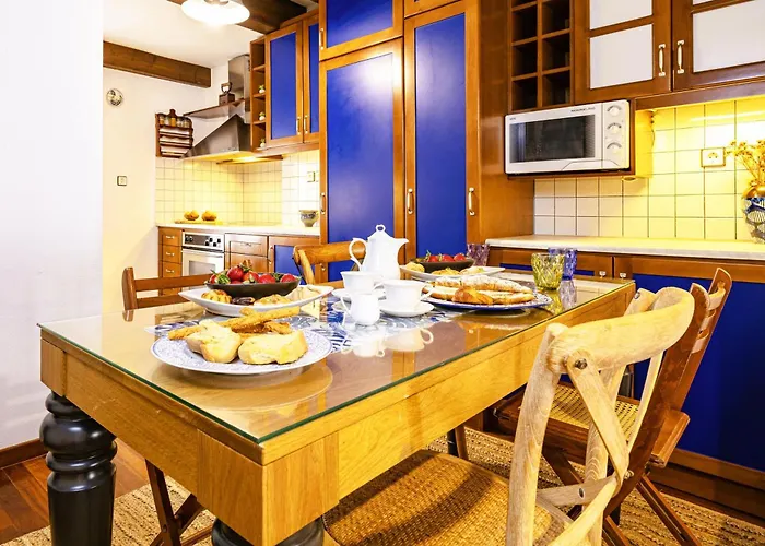 Σπίτι διακοπών Chanialiving Venetian Luxury House-near Plaza Parking Χανιά