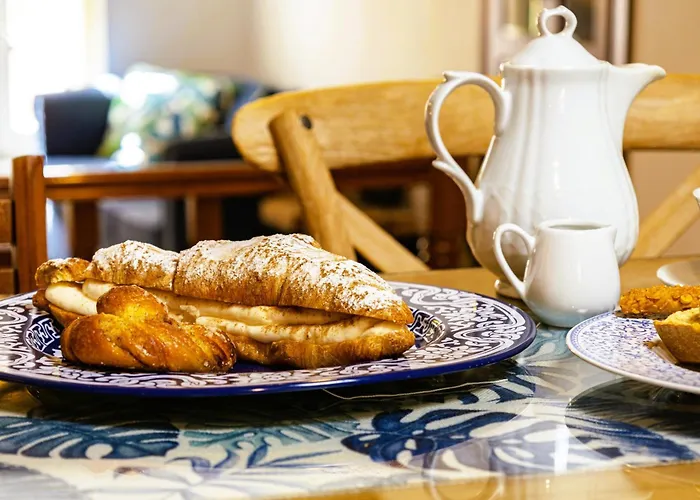 Chanialiving Venetian Luxury House-near Plaza Parking