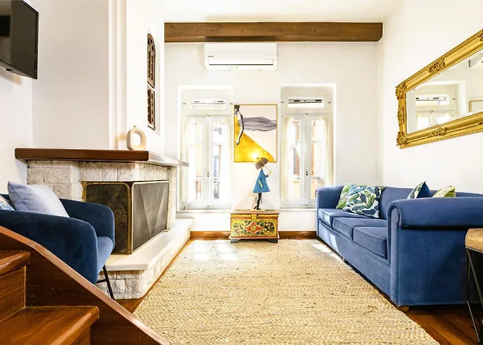 Chanialiving Venetian Luxury House-near Plaza Parking